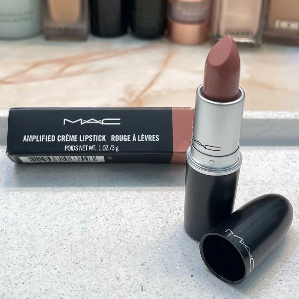 MAC ~ ‘101 BLANKETY’ Amplified Crème Lipstick ~ Original Formula ~ 3 g ~ RARE